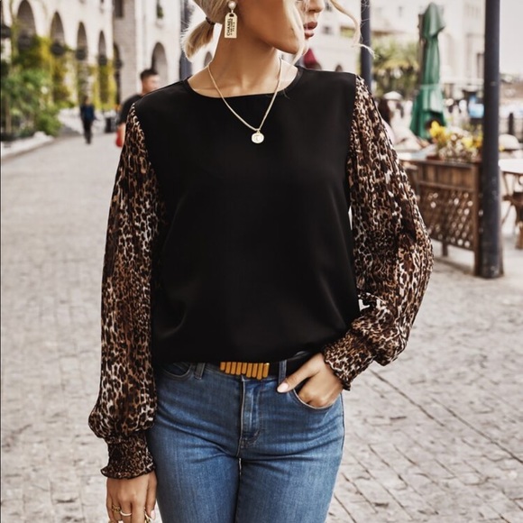 Tops - Boho Leopard Print Long Smocked Puff Sleeve Shirt Top Blouse
